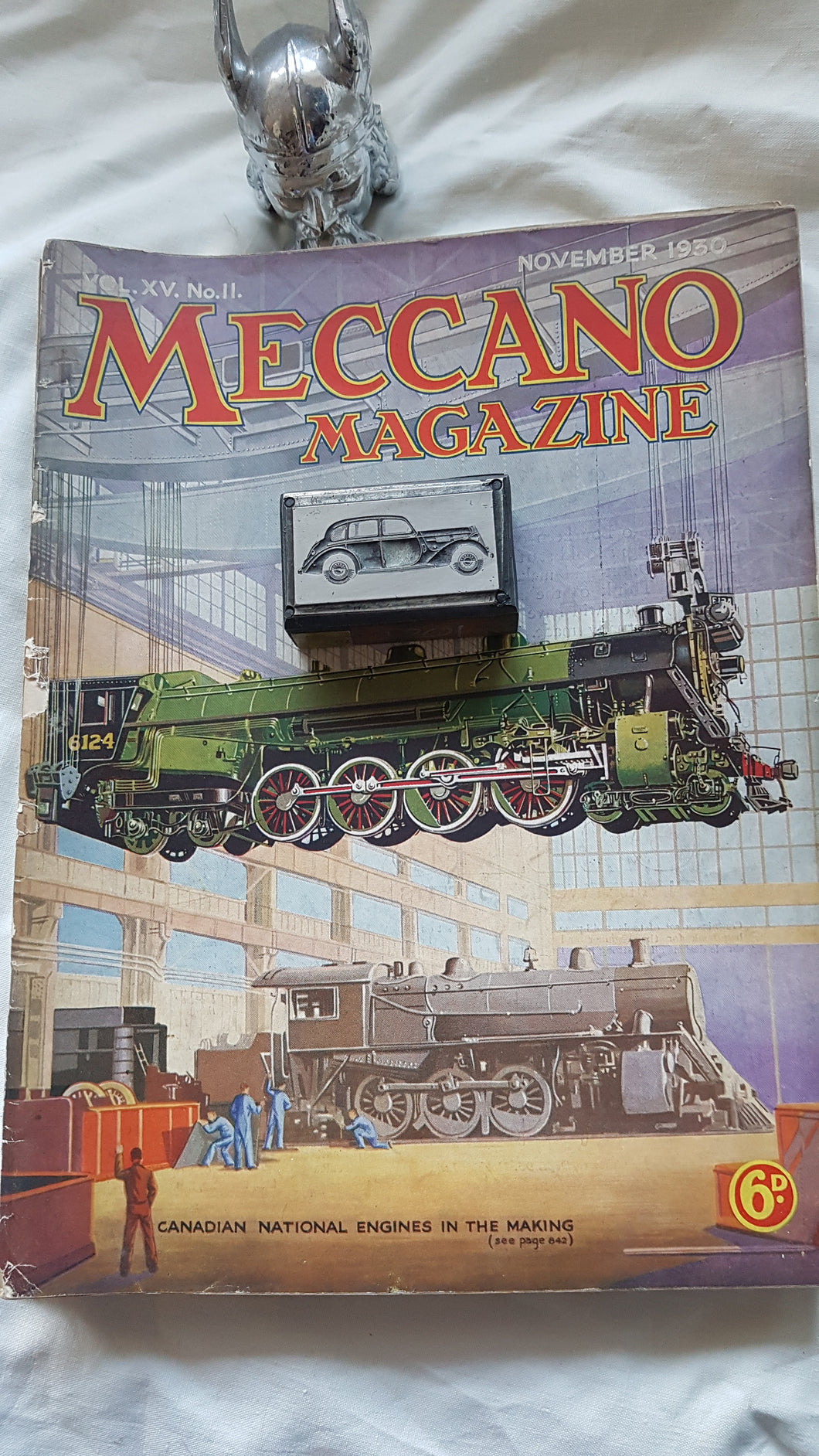 Meccano magazine November 1930 vol x v number I I